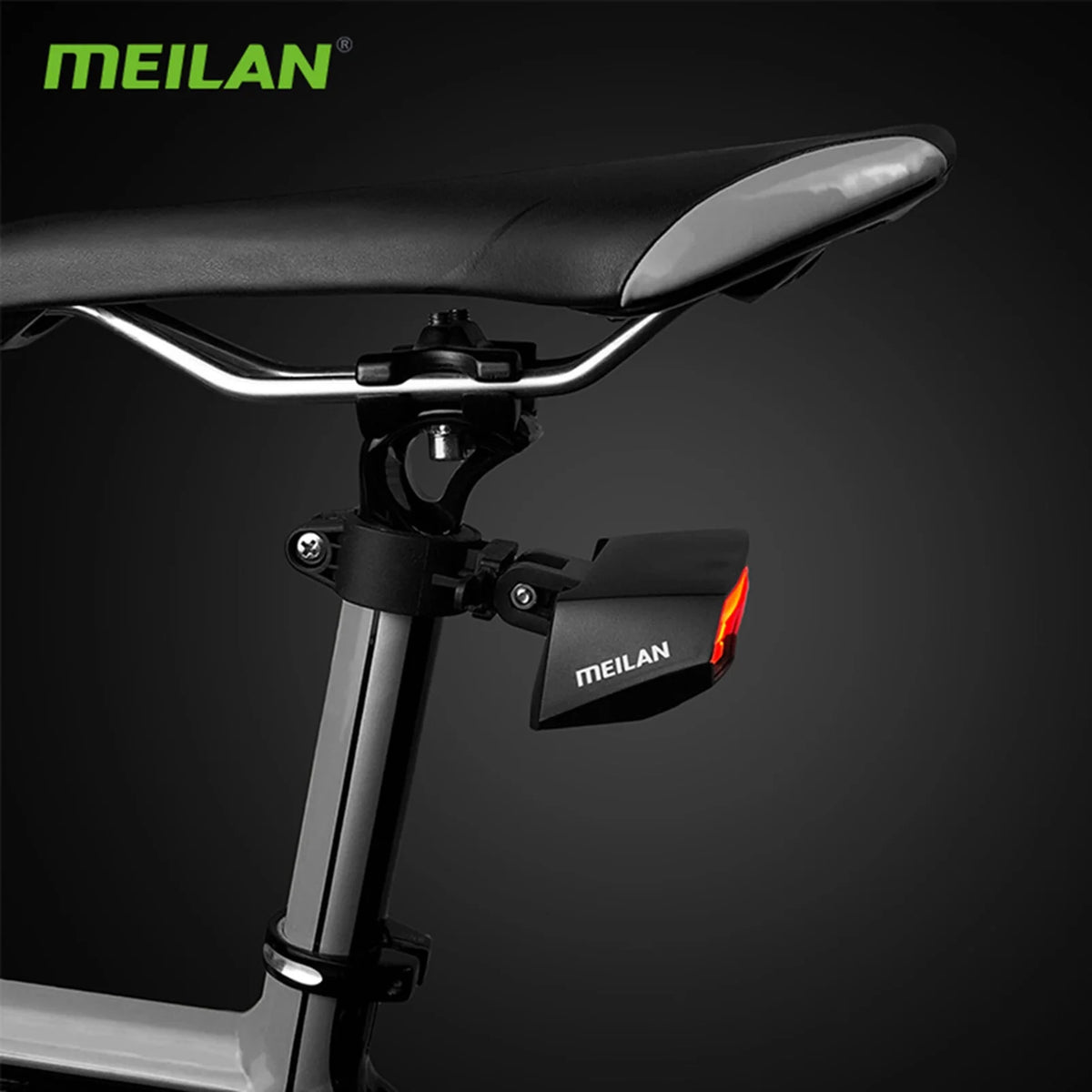 Wireless Bike Tail Light with LED Turn Signal D172