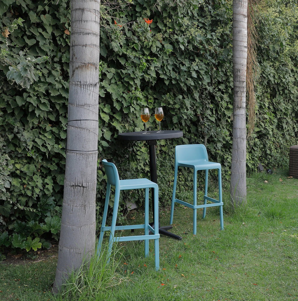 Outdoor Bar Stools Set of 4 with Footrest P3221