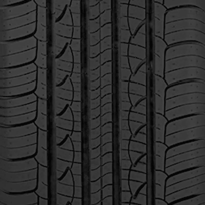215/55R17 Tire O59252