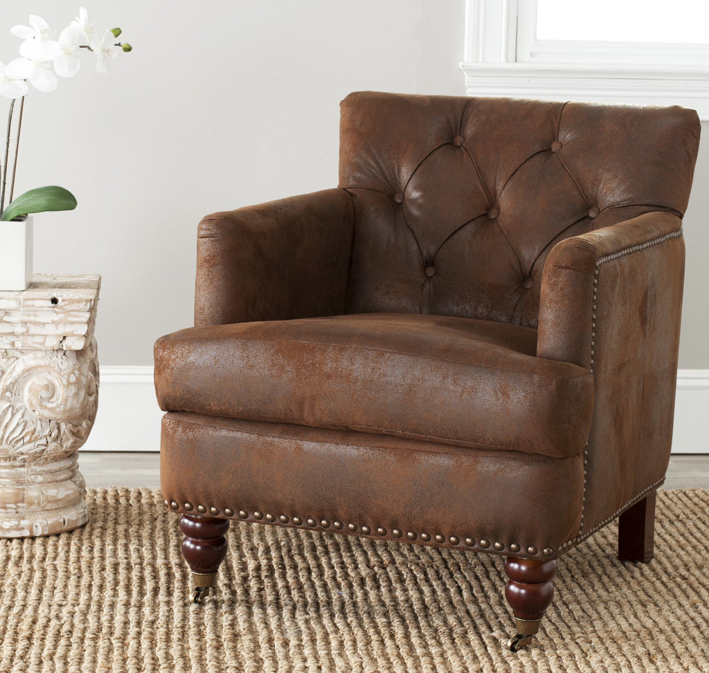 Antique Brown Tufted Club Chair with Casters T532660