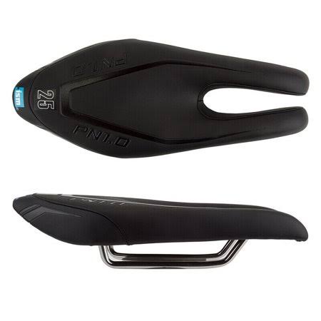 Black Saddle D4747