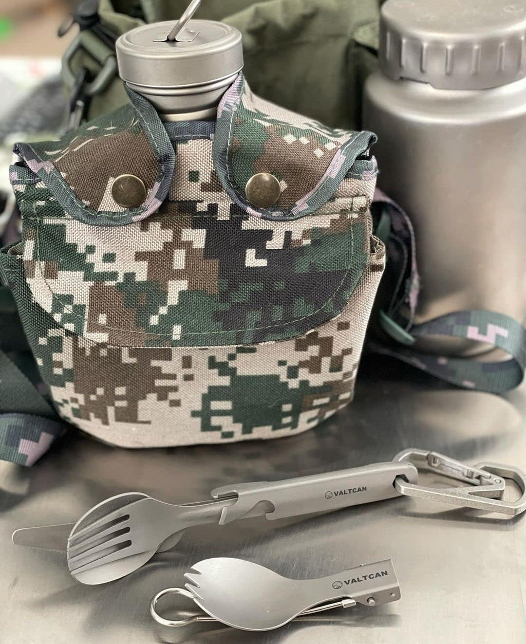 Titanium Canteen with Carry Case 1100ml 37oz Pack of 2 O9745