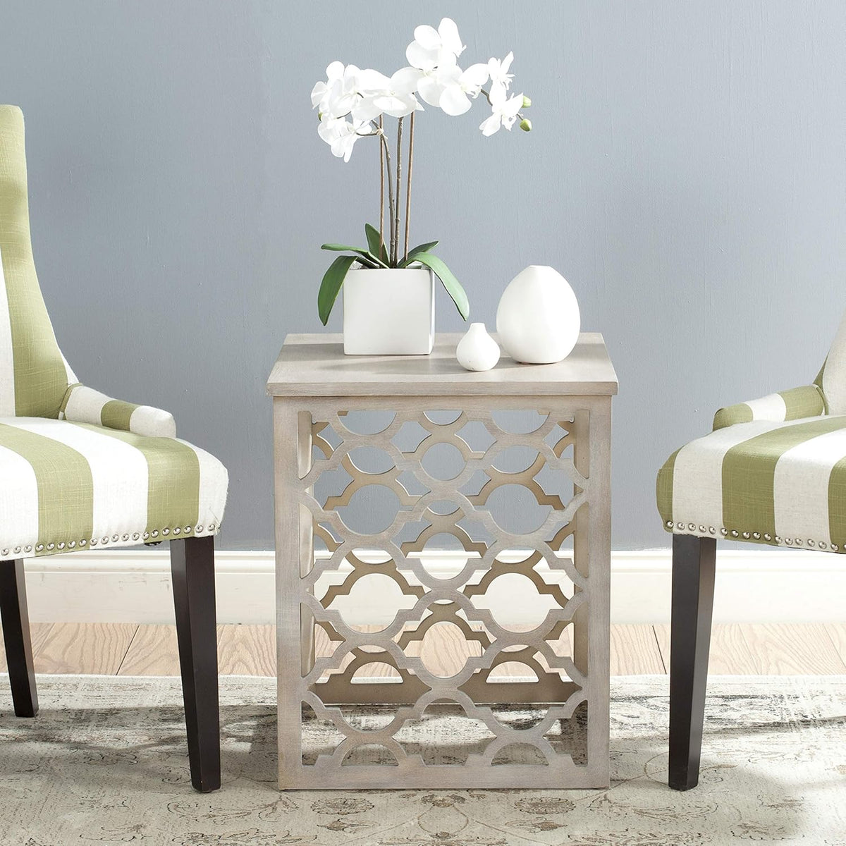 Distressed White End Table S120957