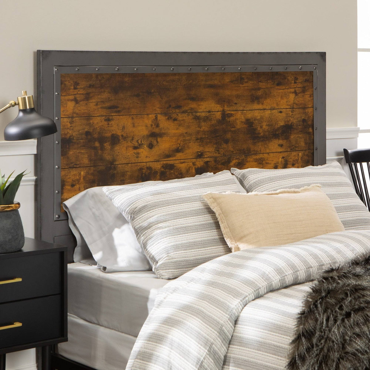 Queen Metal and Wood Headboard B248608
