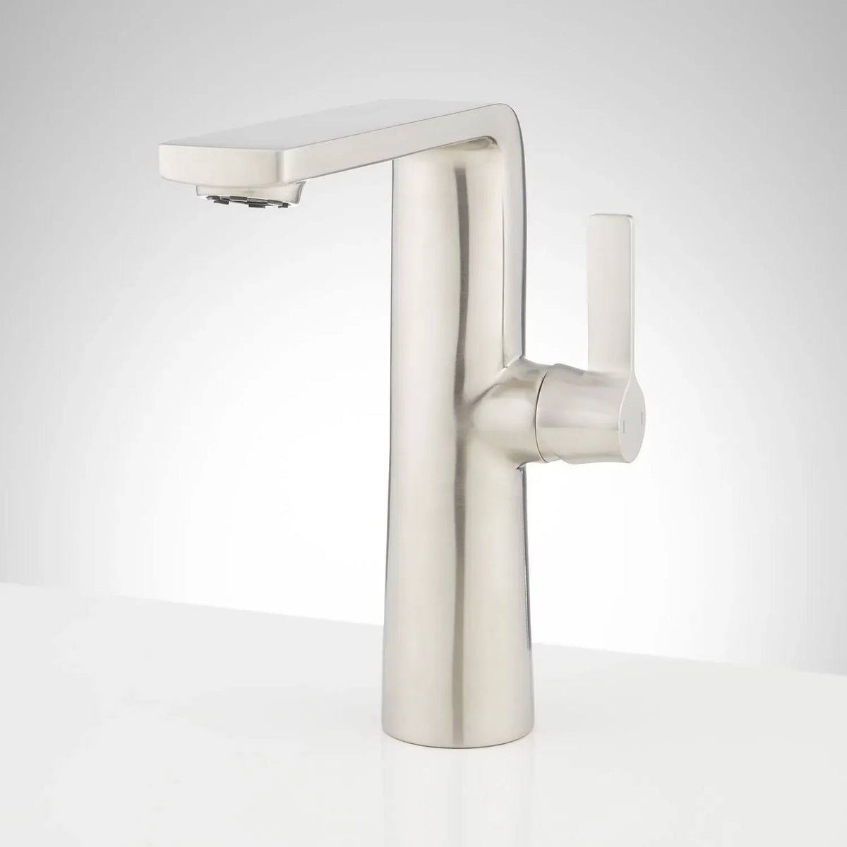 Chrome Single Hole Vessel Bathroom Faucet with Pop-Up Drain H982539