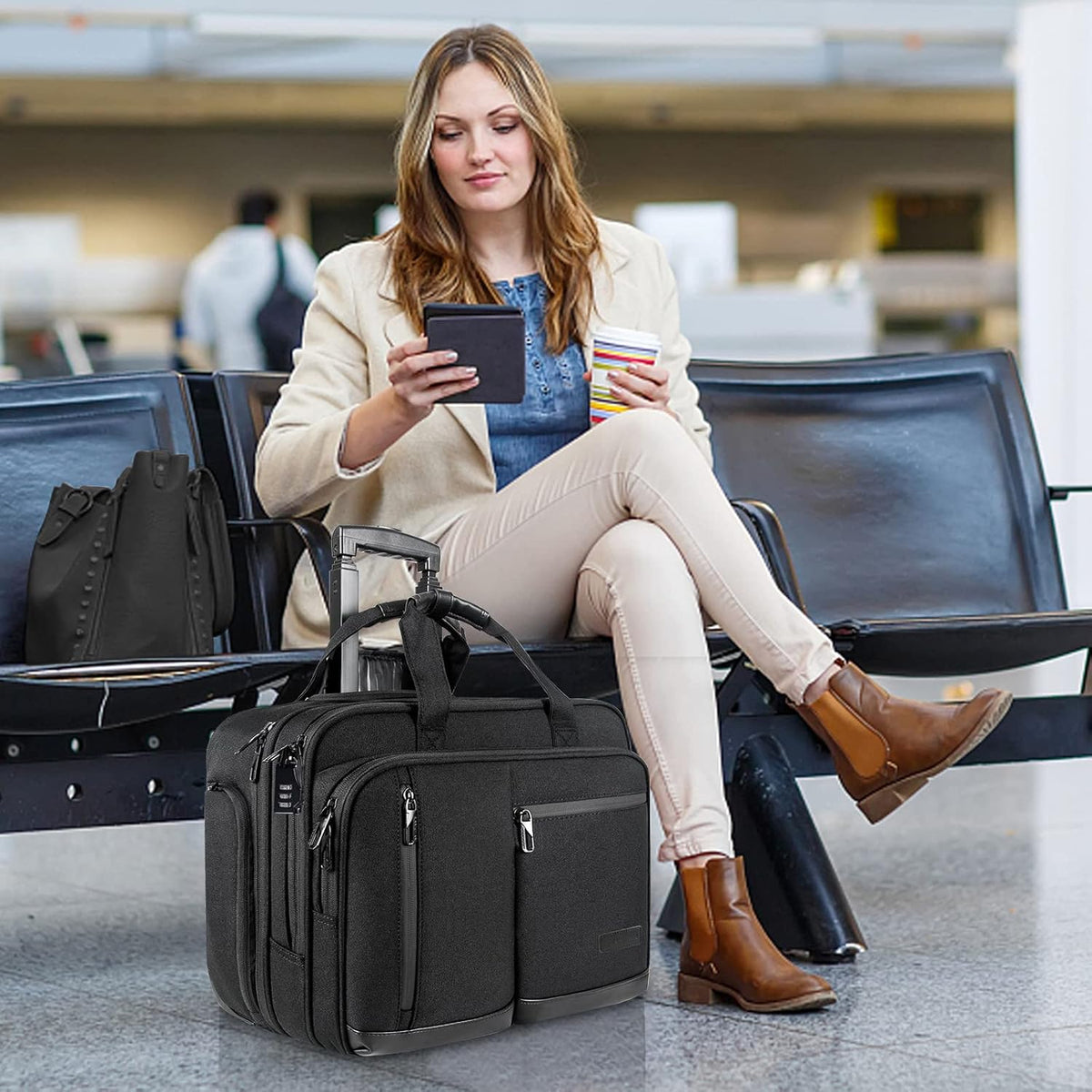 Black 17.3 Inch Rolling Laptop Bag with RFID Pockets R84724