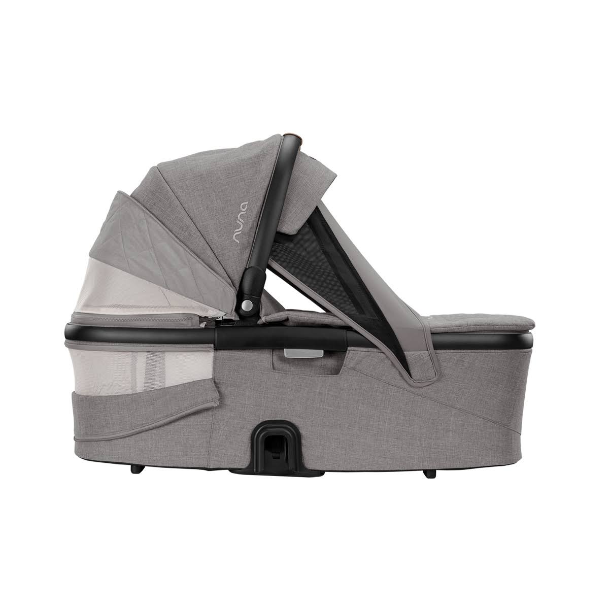 Bassinet N17915