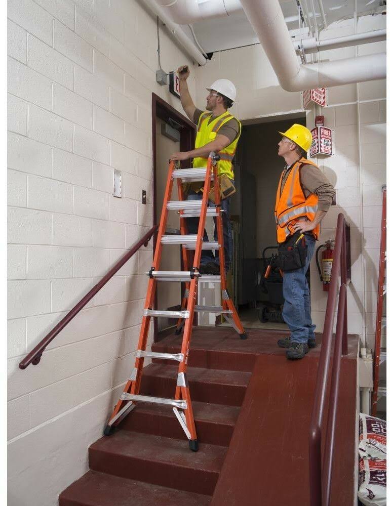 18 ft Fiberglass Multi-Position Ladder Z5306