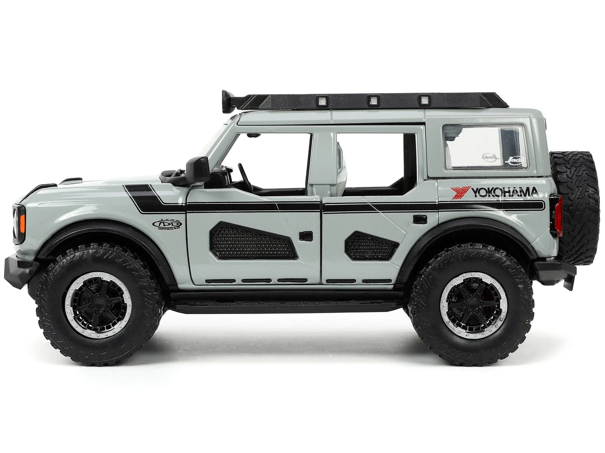 1/24 Diecast Model Car C8628