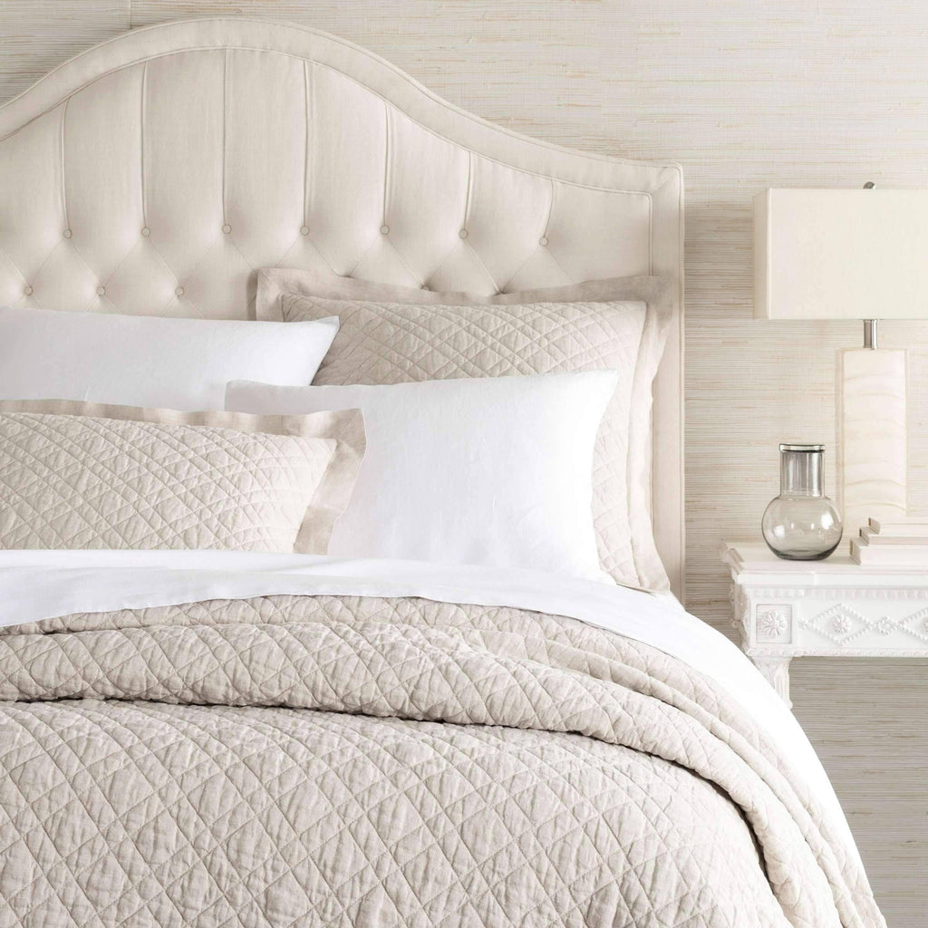 Twin Washed Linen Quilt L940243