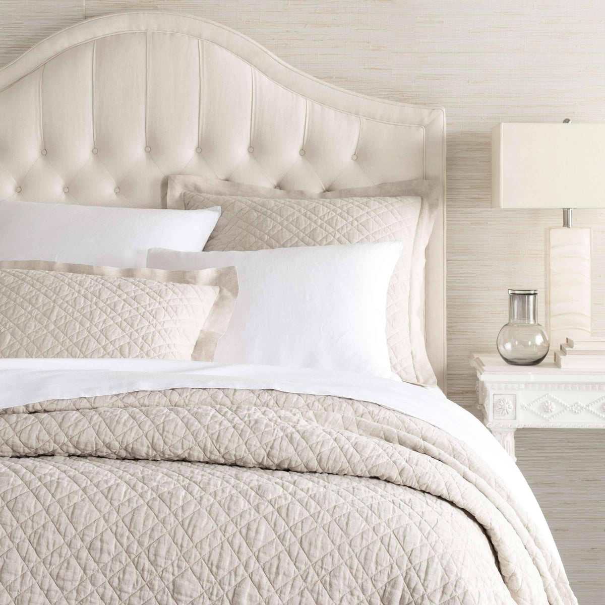 Twin Washed Linen Quilt L940243
